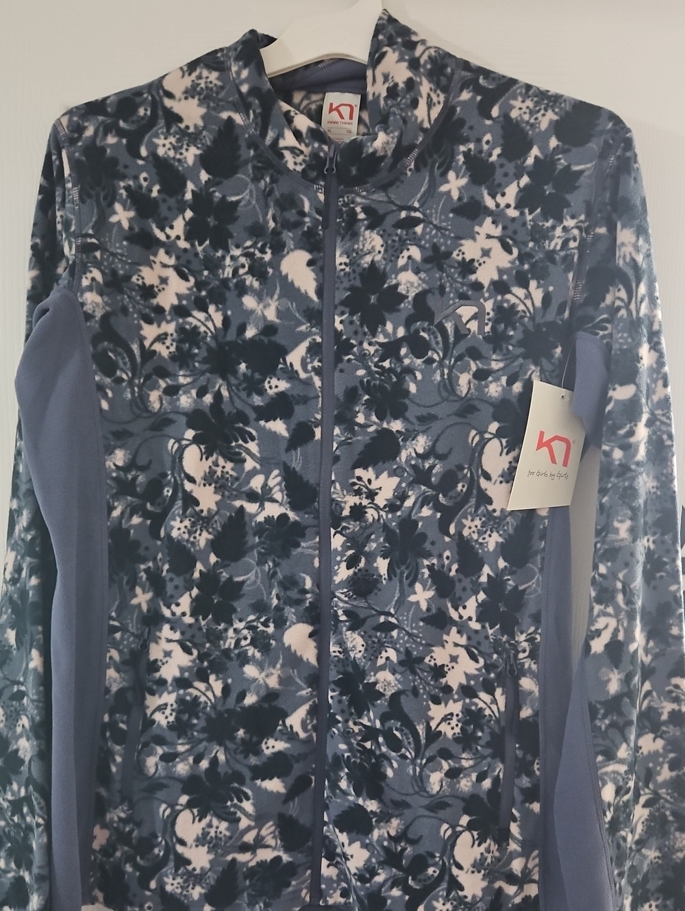 Kari Traa Navy and White Floral Full-Zip Utility Jacket